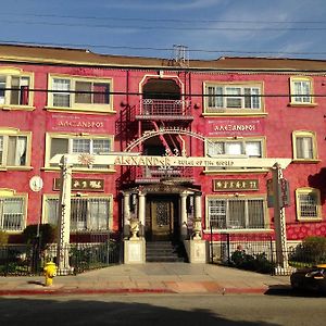 Hollywood Dream Suites